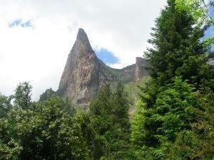 Découvrez le village d'Ainsa, la capitale des montagnes 2020.