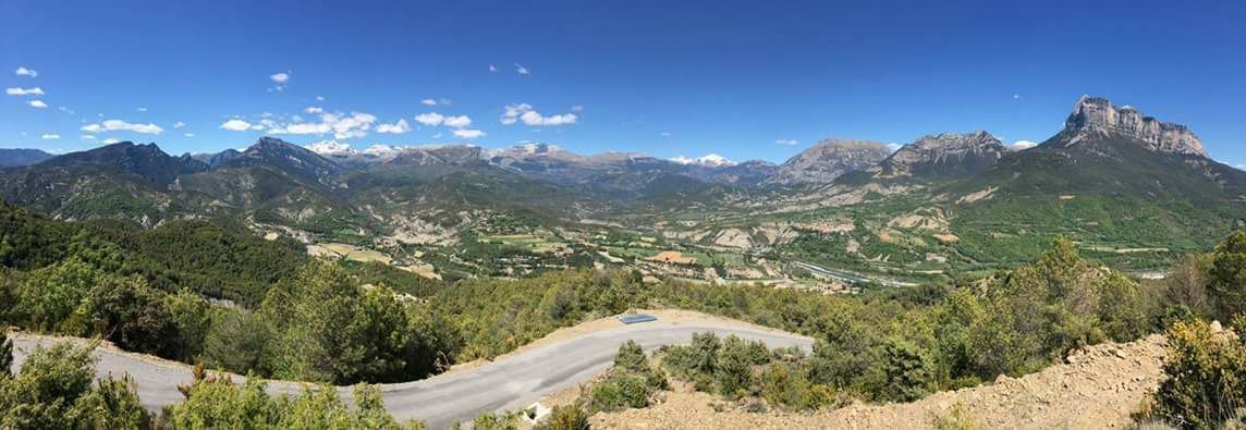 Muro de Bellos: un pueblo deshabitado con las mejores vistas del Pirineo